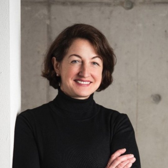 Evi Hackl, Presse- und Öffentlichkeitsarbeit
