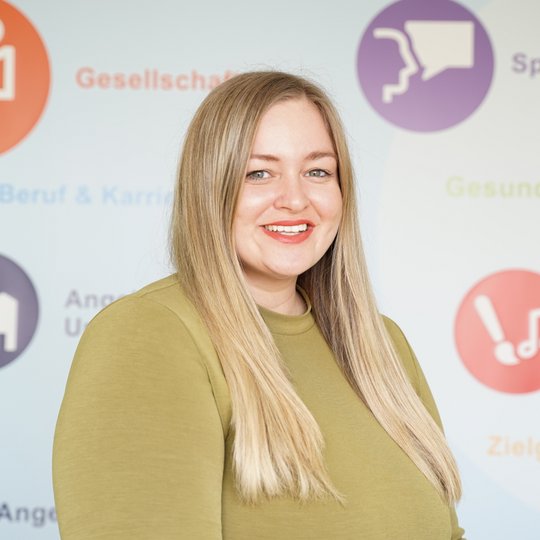 Eva König, Bereich Bildung